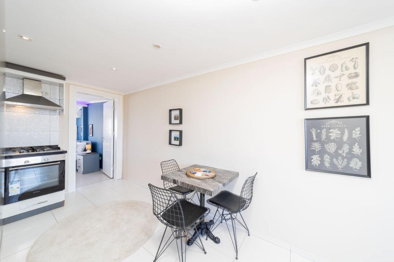 Apartment Superb Flat Near Hadrian's Gate