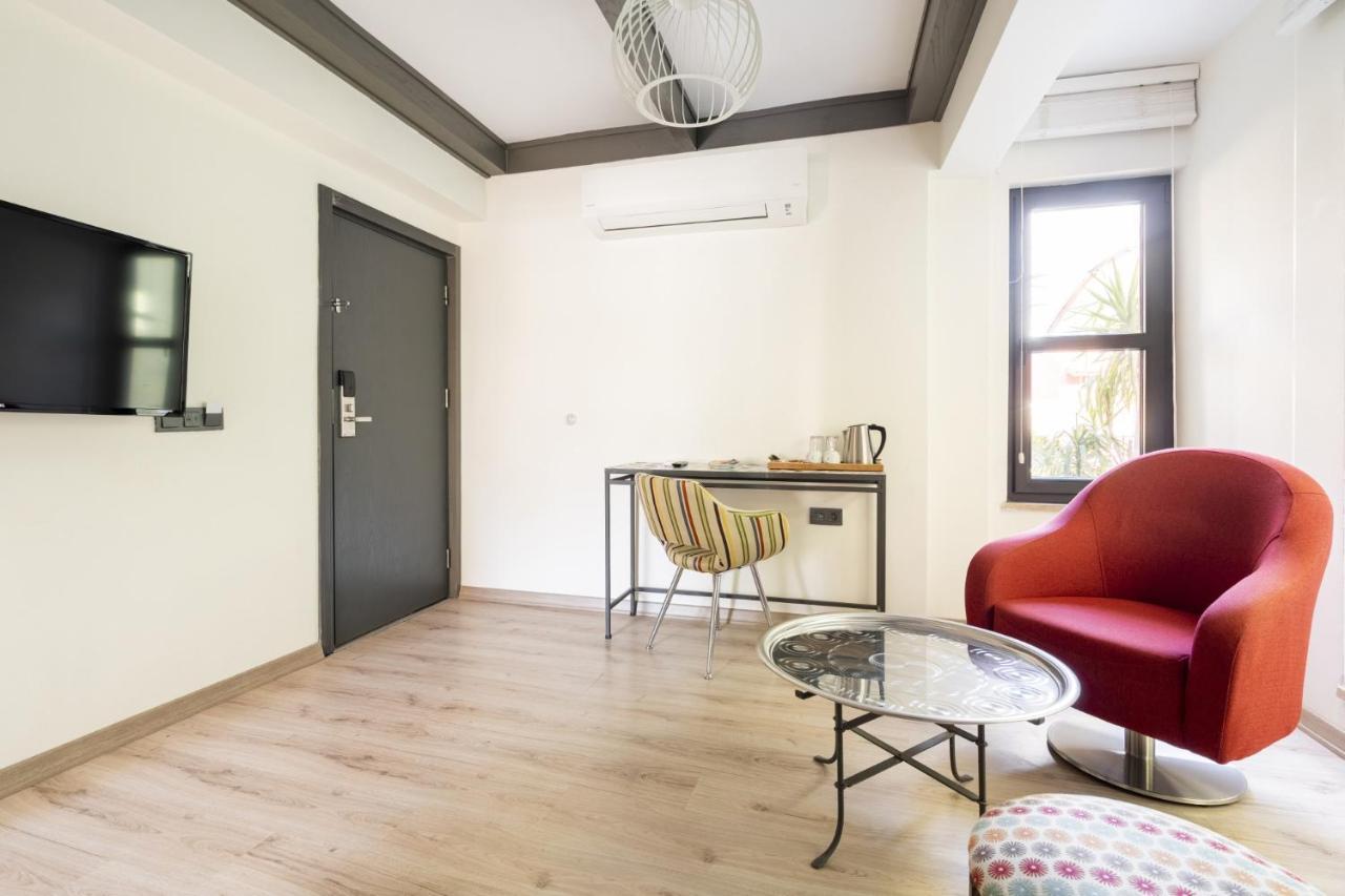 Pleasant Flat Near Hadrians Gate * Antalya