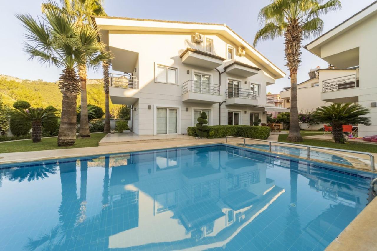 Villa With Garden And Pool In Kemer Antalya