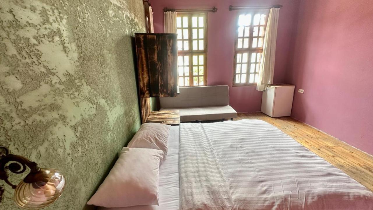 Hotel Wood House