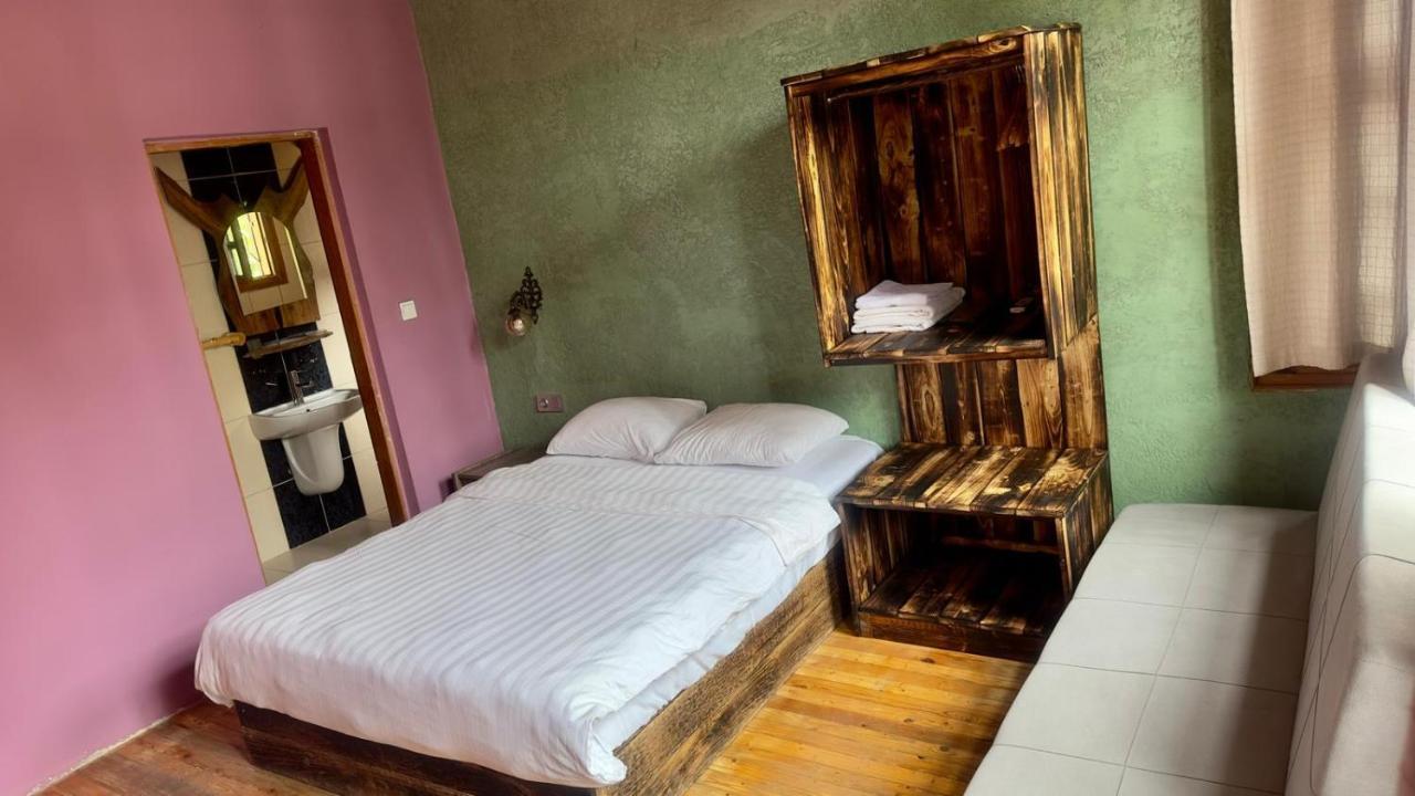 Hotel Wood House 3*