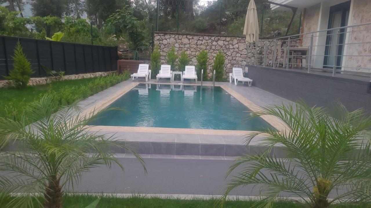 Silyan Villa *