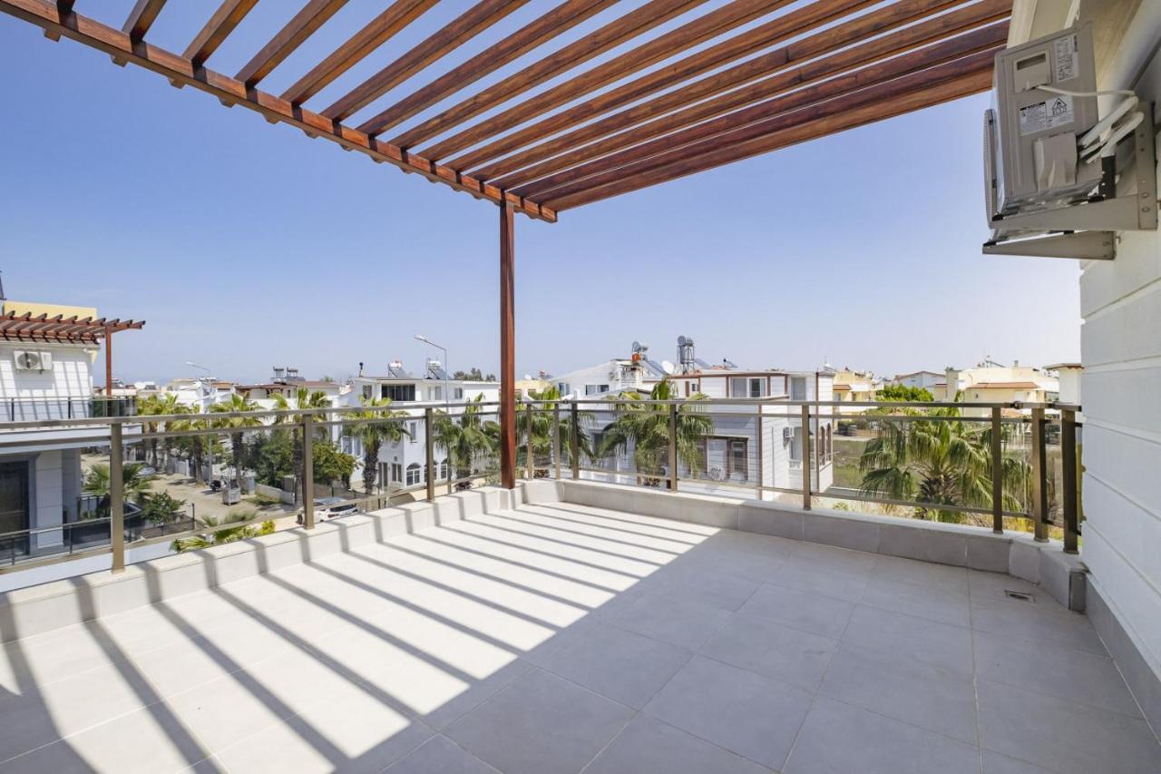 Villa Secluded With Private Pool In *