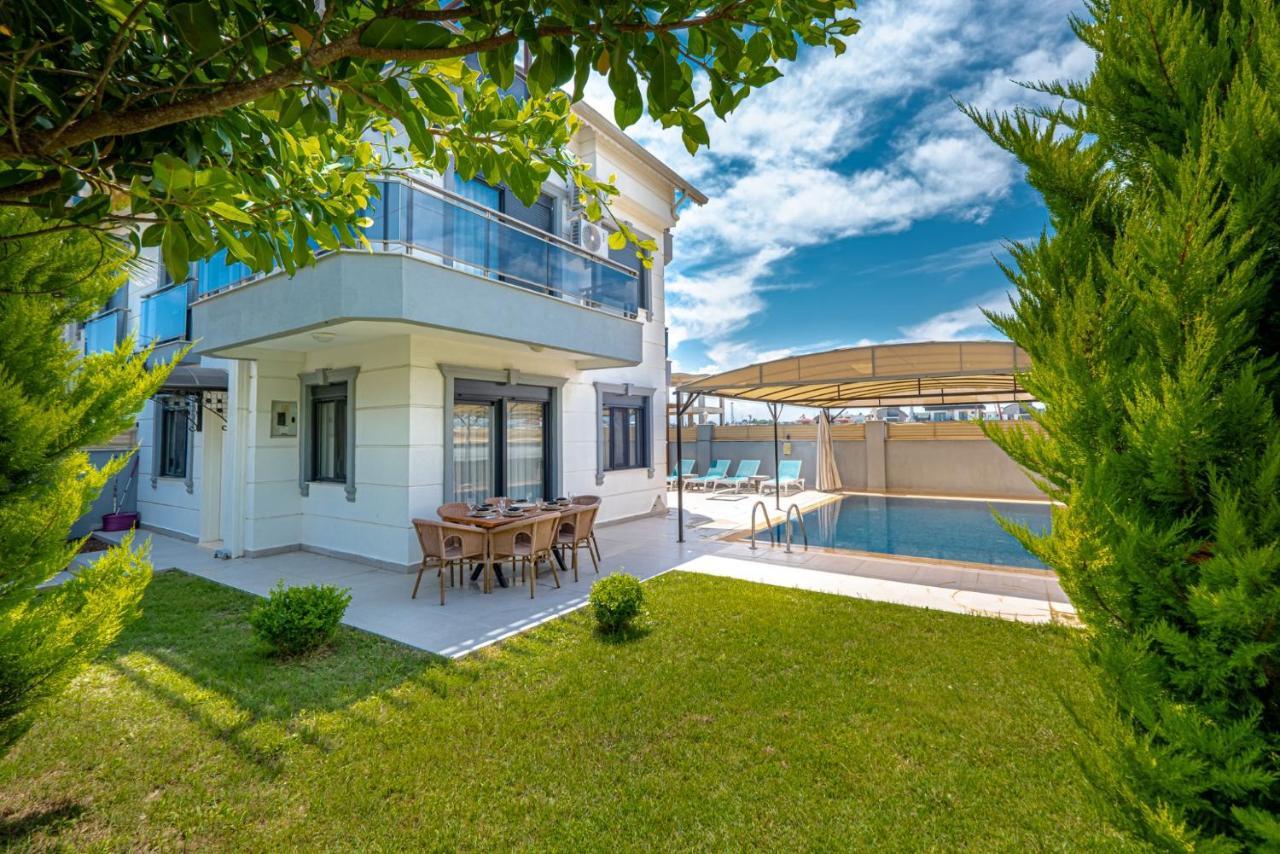 Secluded With Private Pool In Villa