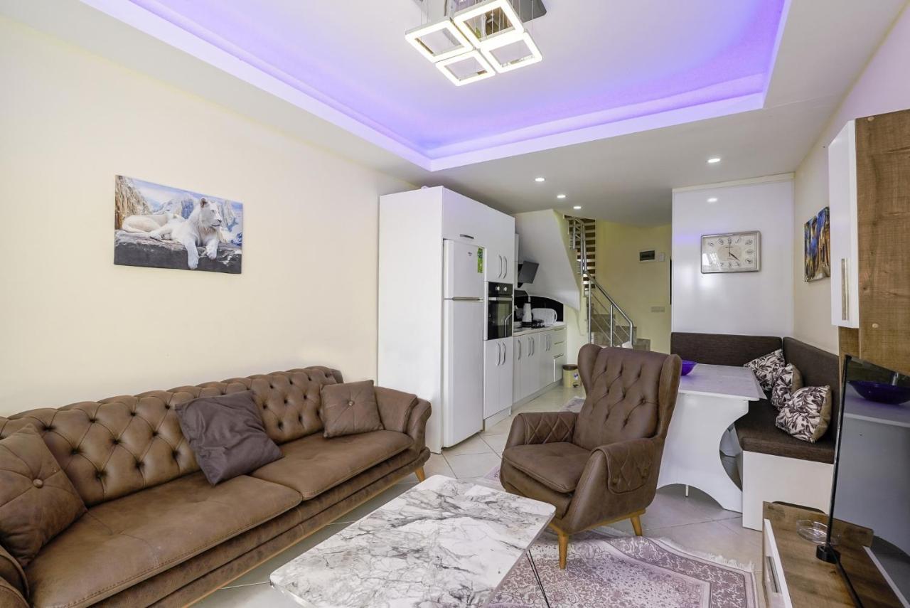 Apartment Chic W Patio 5 Min To In Antalya