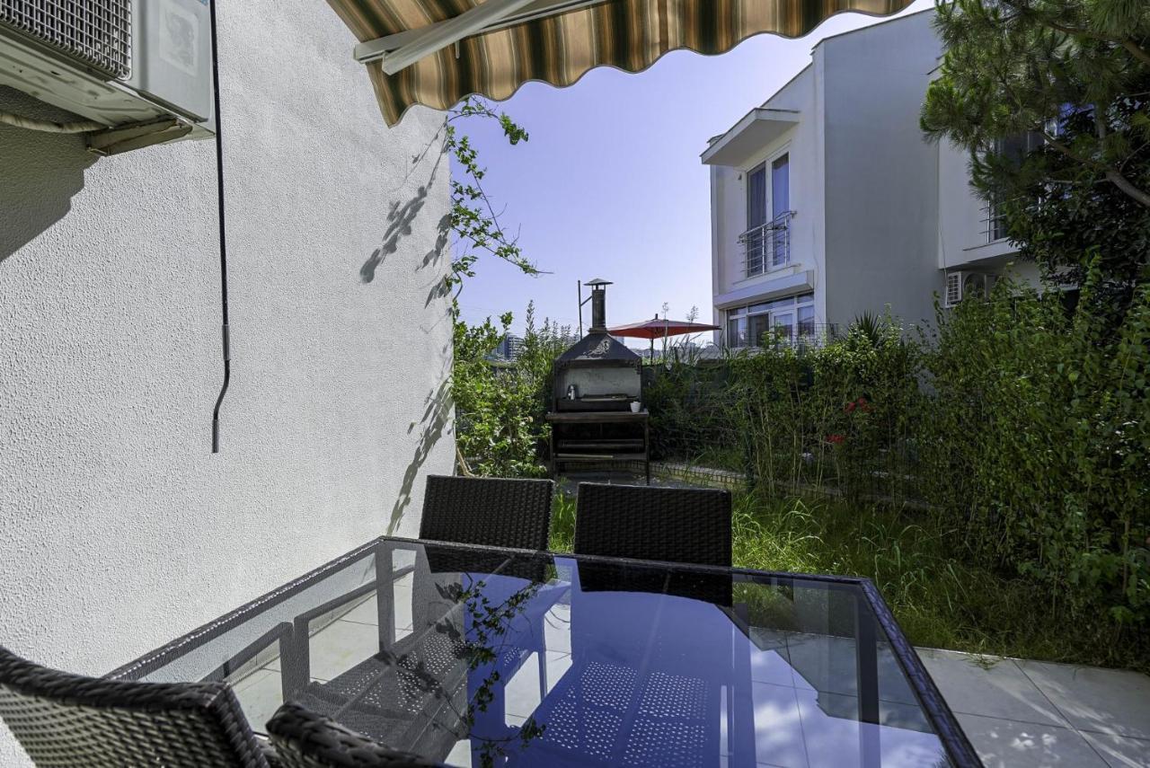 Chic W Patio 5 Min To In Apartment *