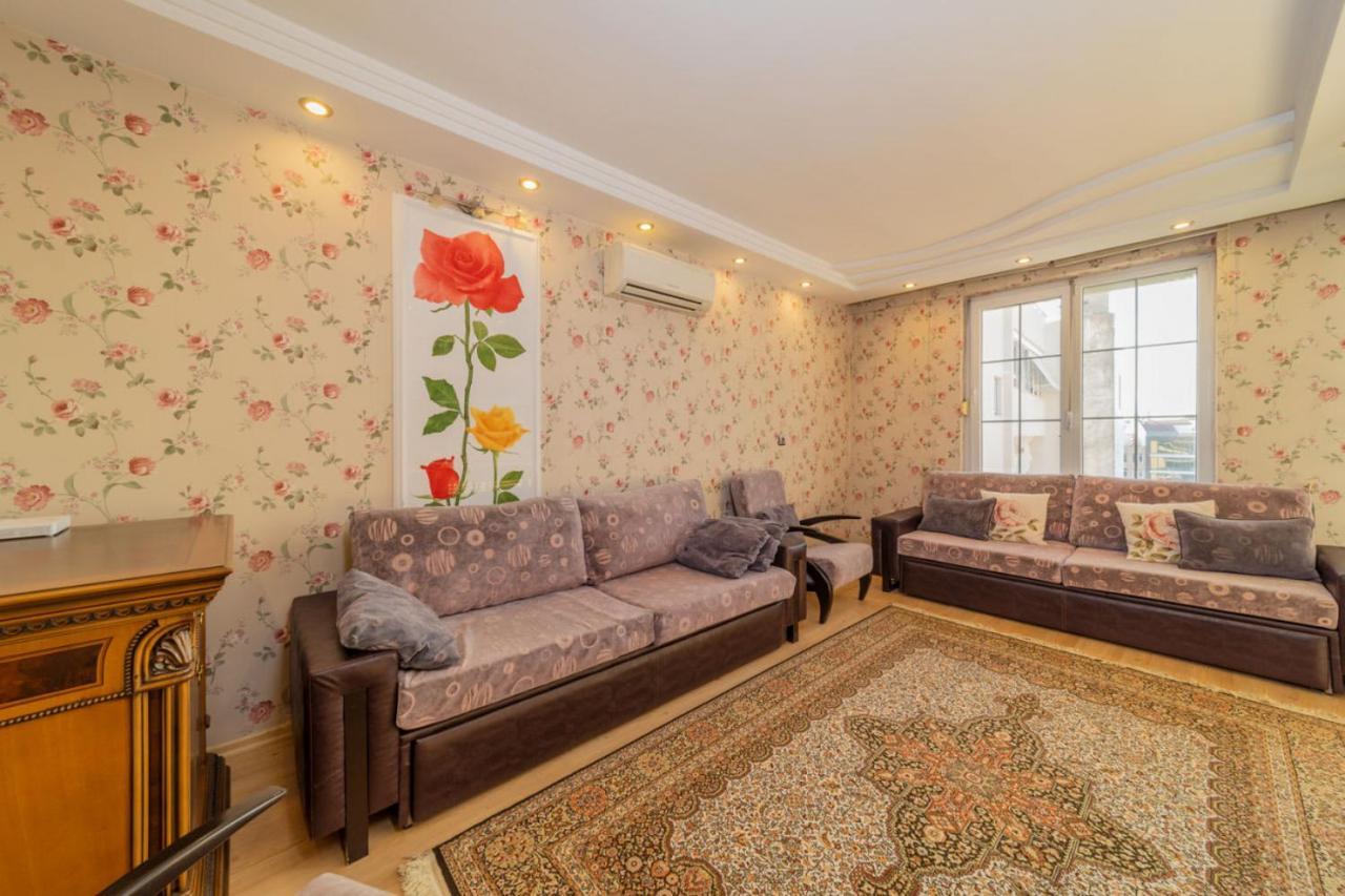 Lovely Flat With Sea View Near In Muratpasa Antalya