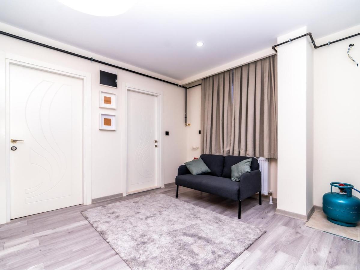 Charming Flat 2 Min To Beach In * Antalya