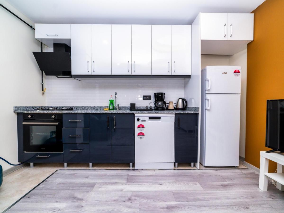 Charming Flat 2 Min To Beach In