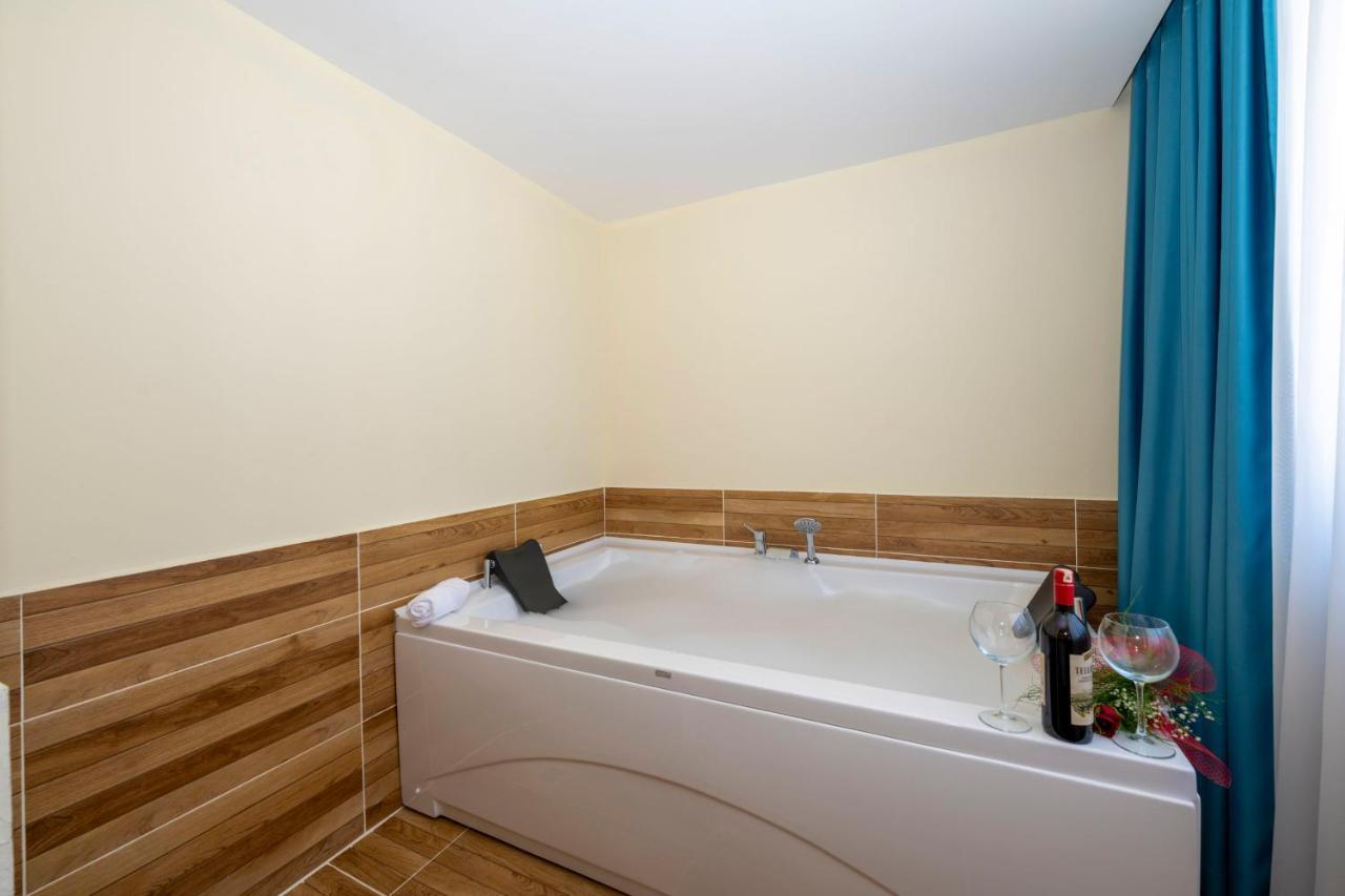 Diamond Luxury 3*
