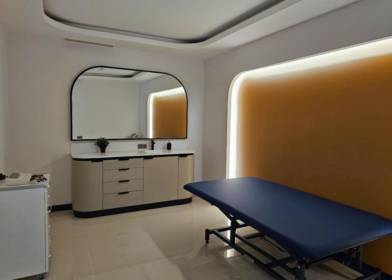 Hotel Medworld Cosmos Health & Rehabilitation Center