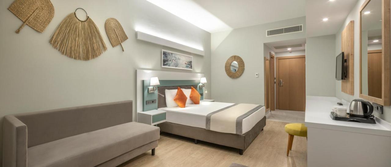 Arcanus Trendline Side Hotel