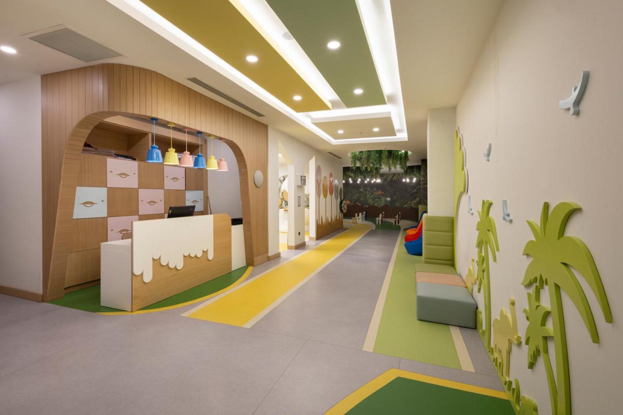Arcanus Trendline Side Hotel