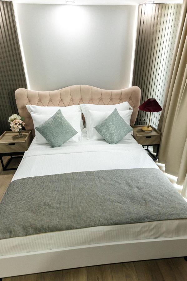 Aparthotel Leaf River *