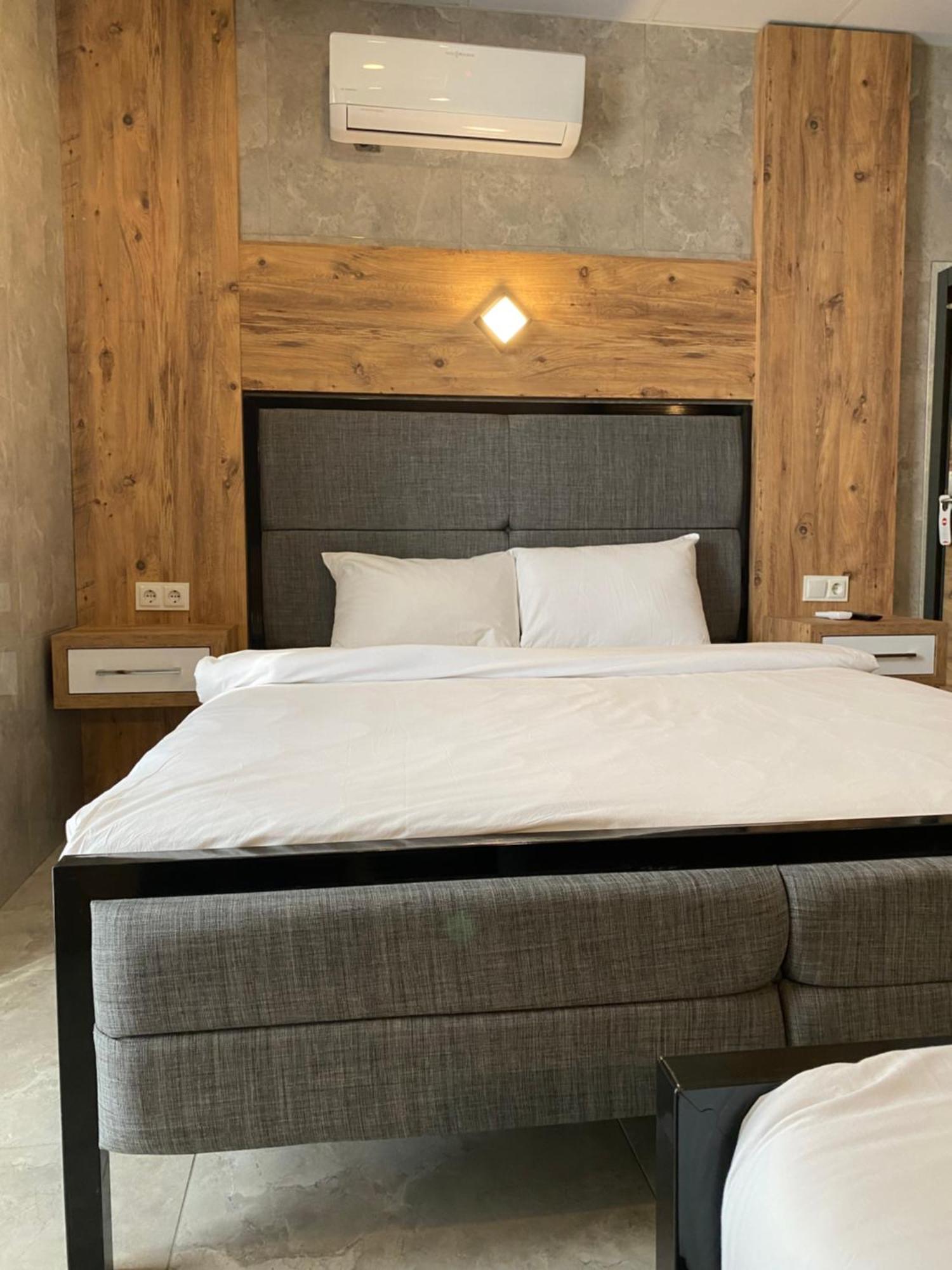 M-oda Hotel *