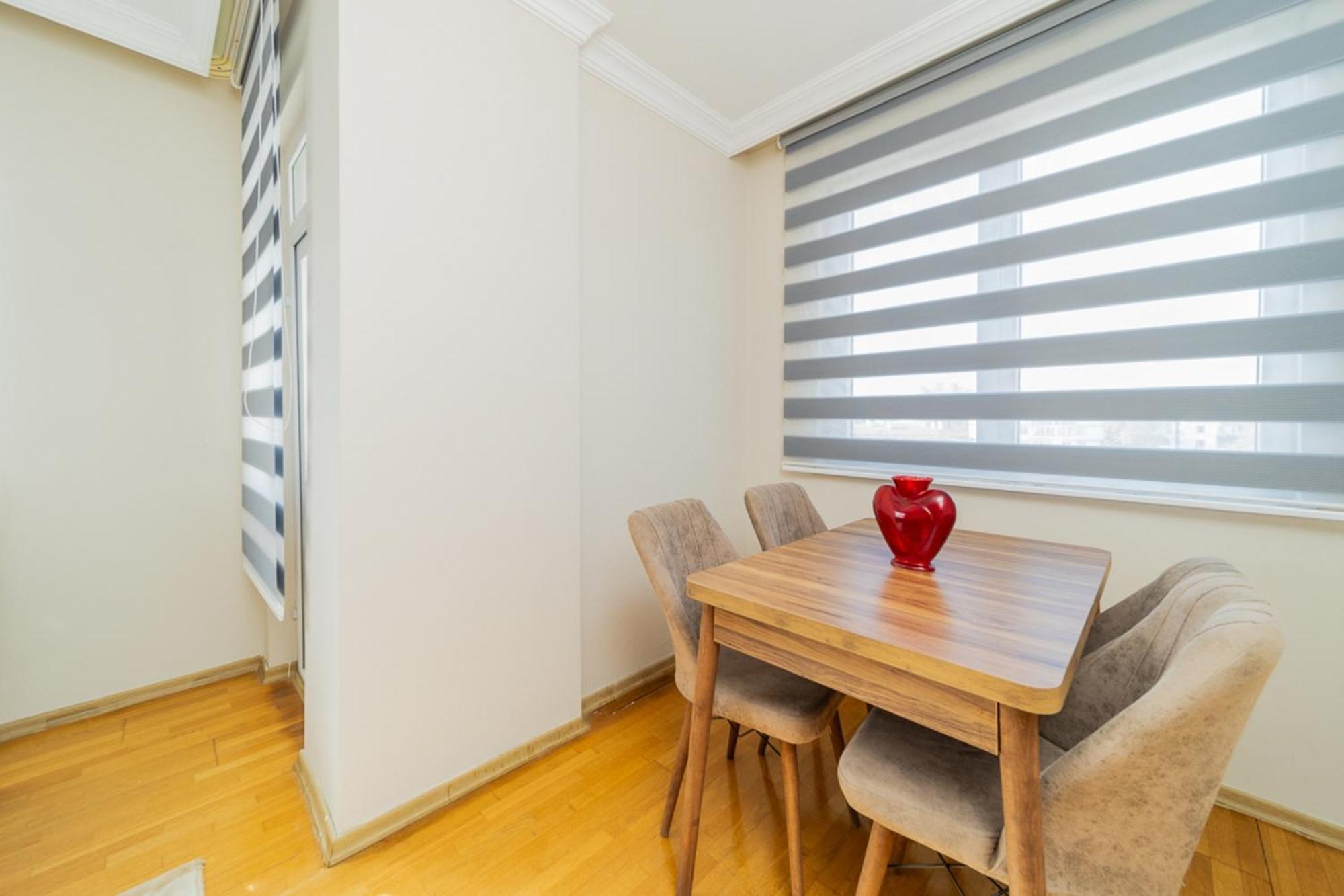 Central Flat W Balcony 10 Min To Hadrian Gates Apartment Antalya