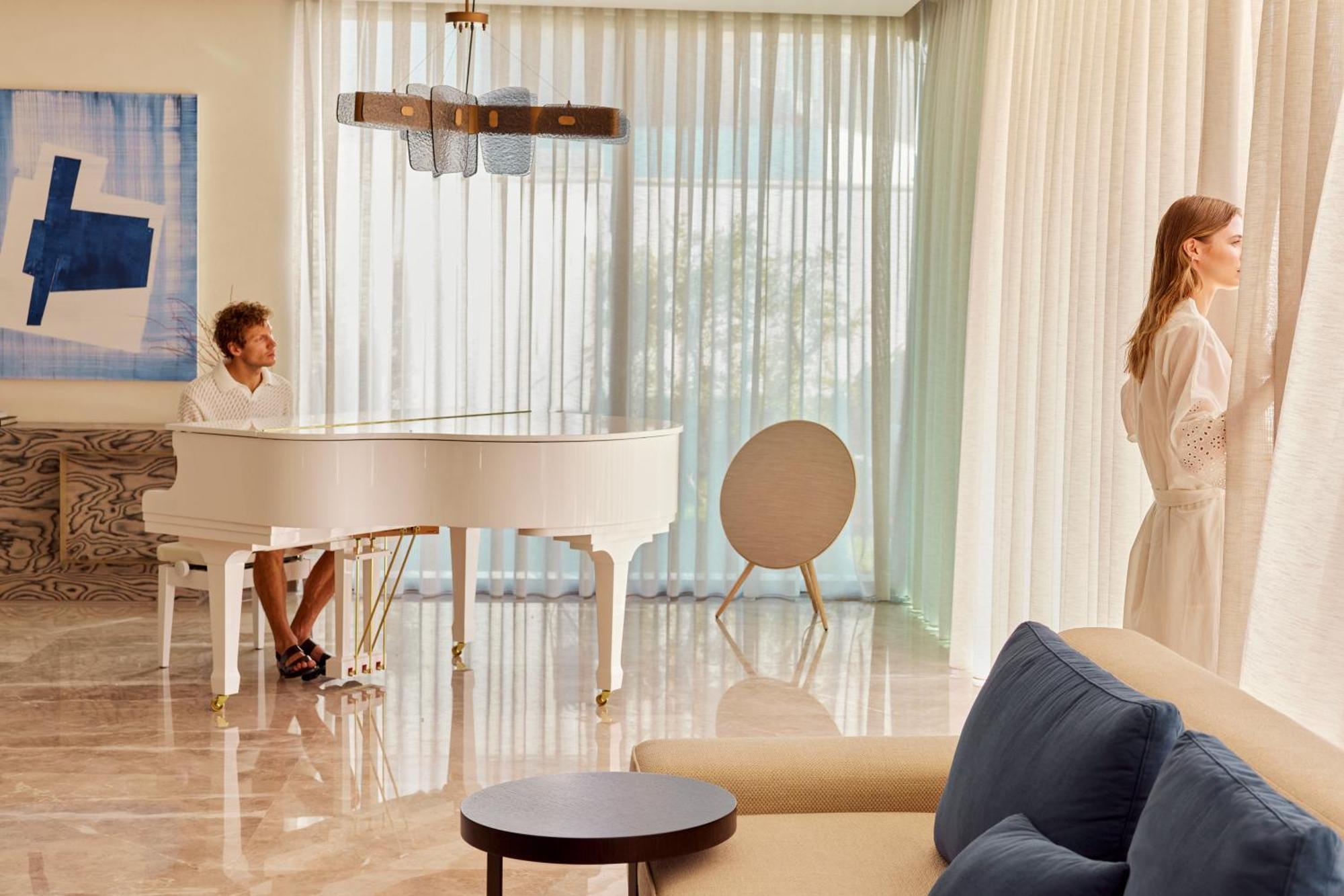 Bayou Hotel