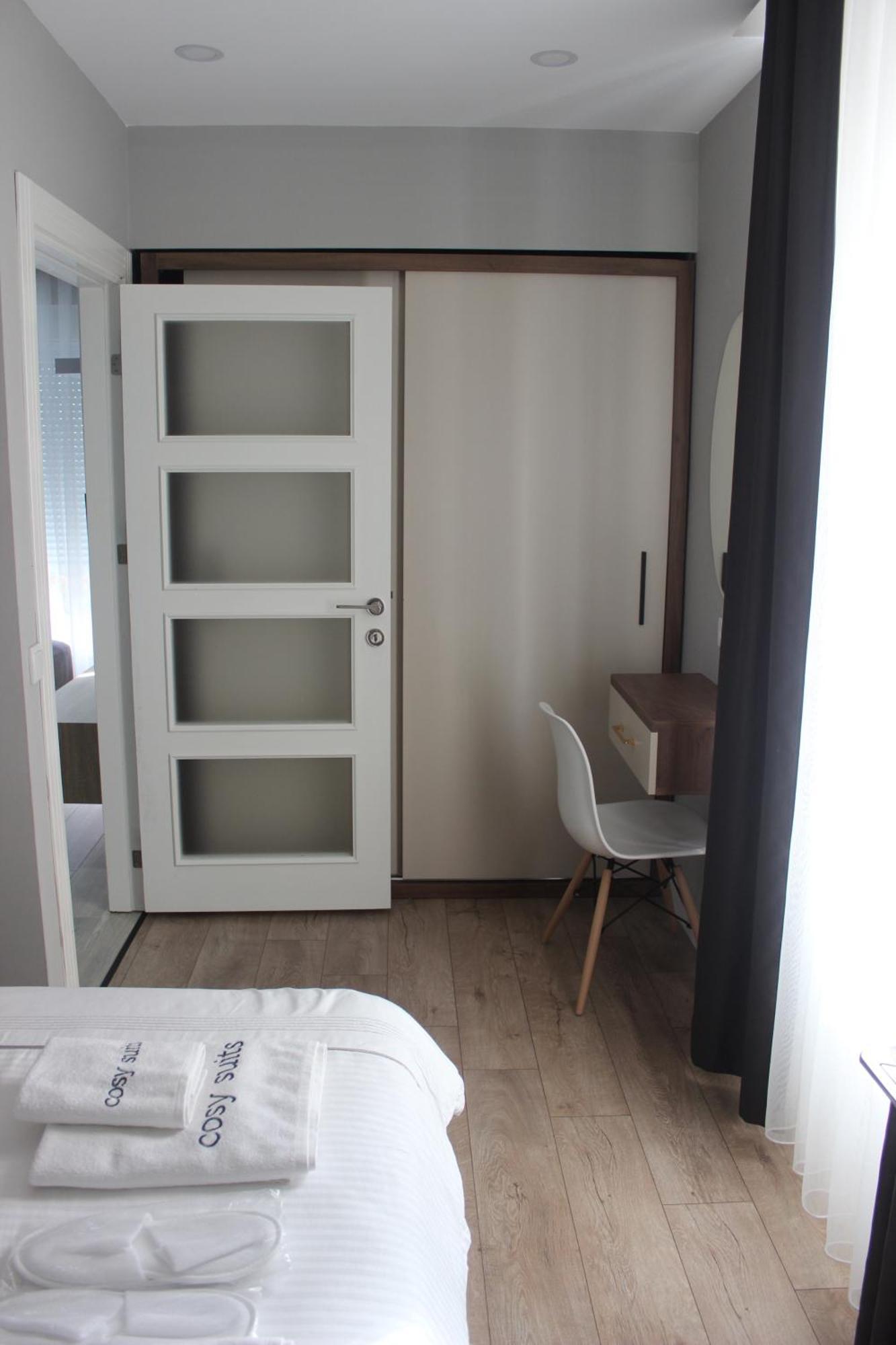 Hotel Cosy *
