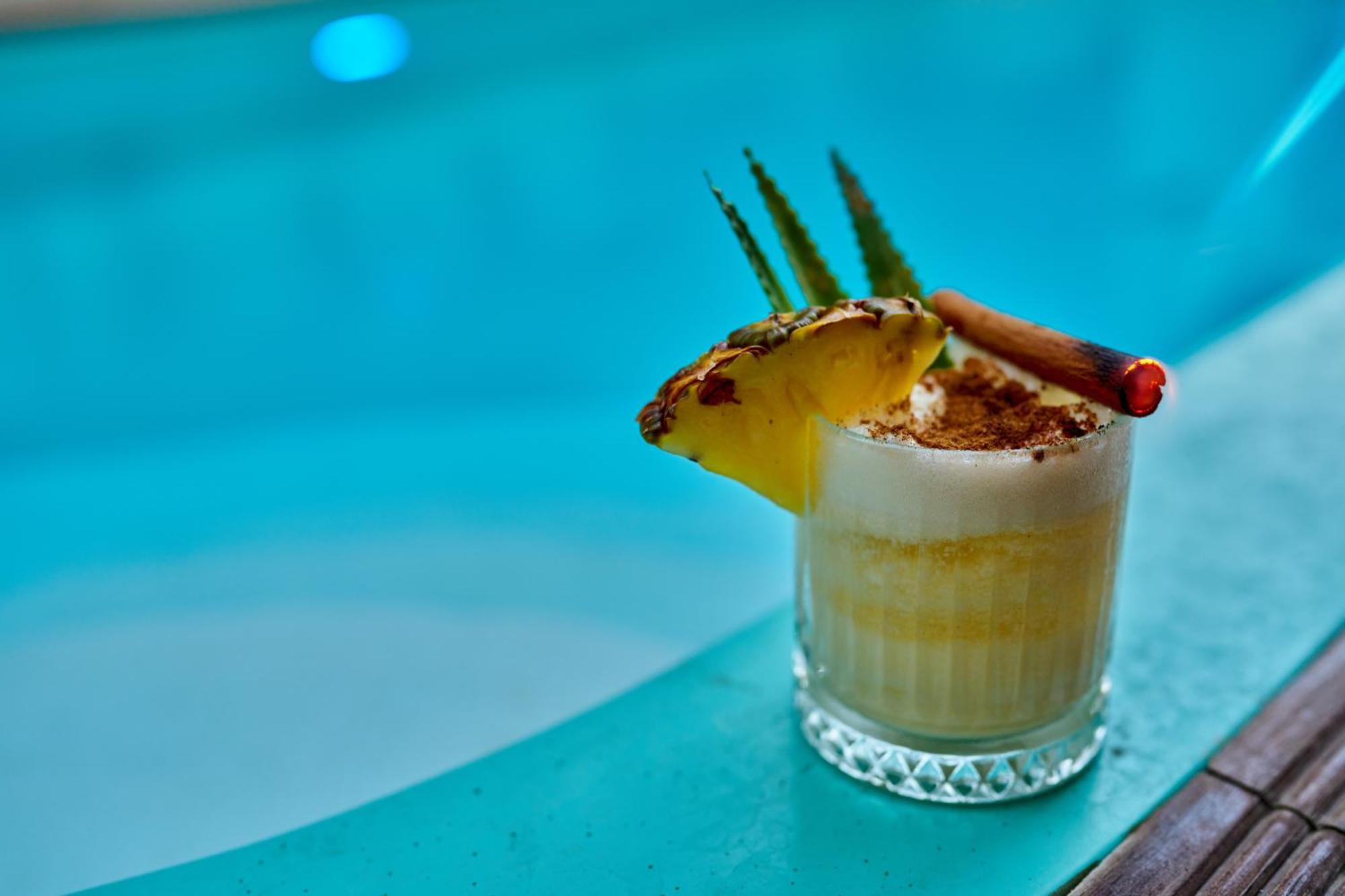 Lilium Boutique Hotel *