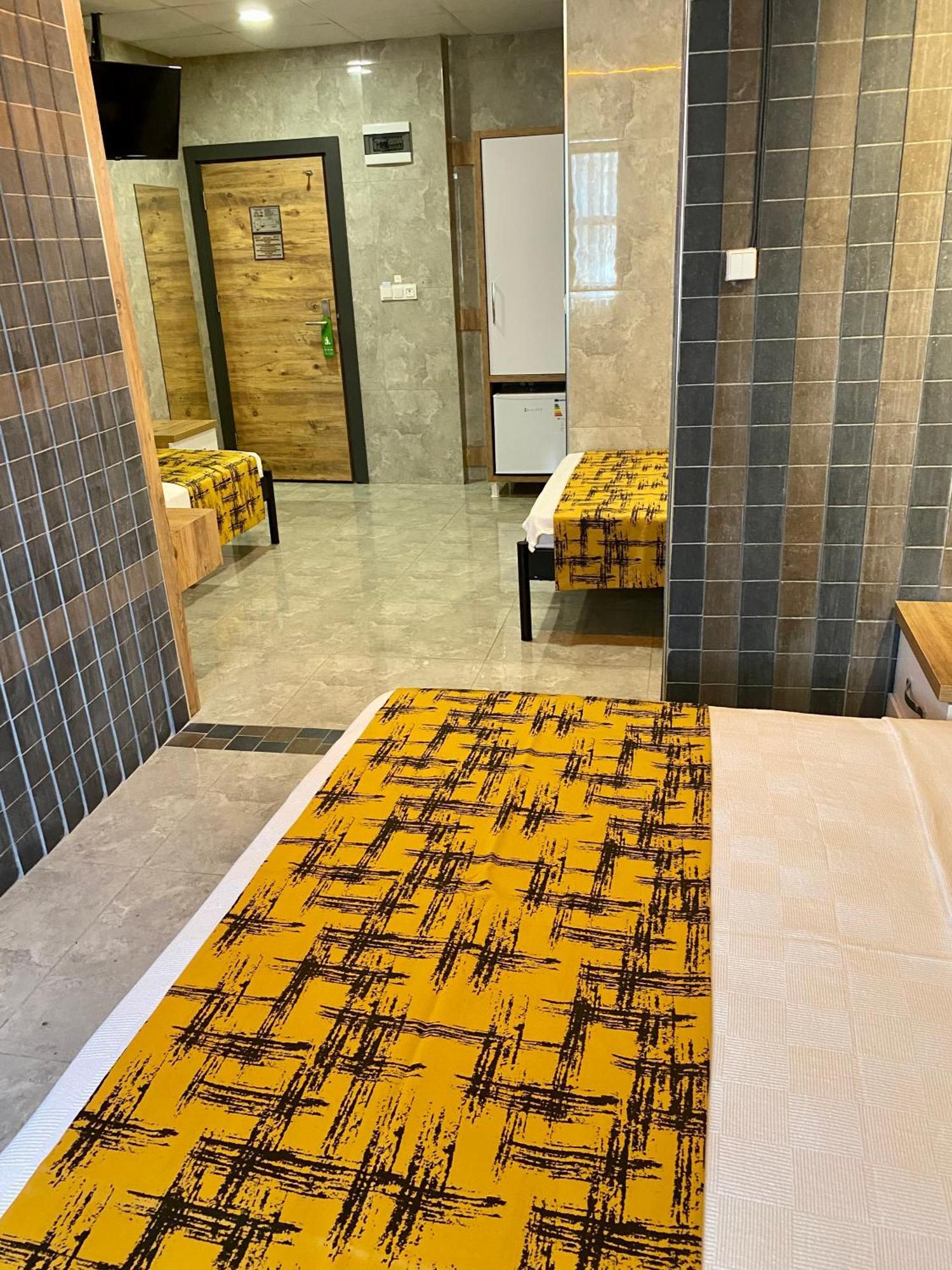 Hotel M-oda *