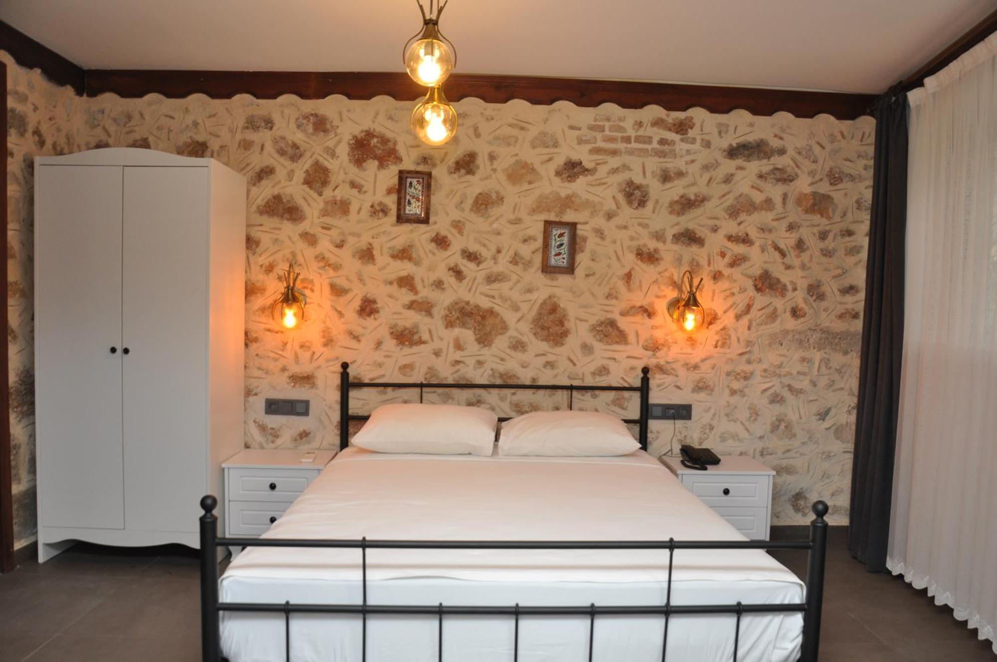 La Casa Carina Oda ve Kahvaltı Antalya