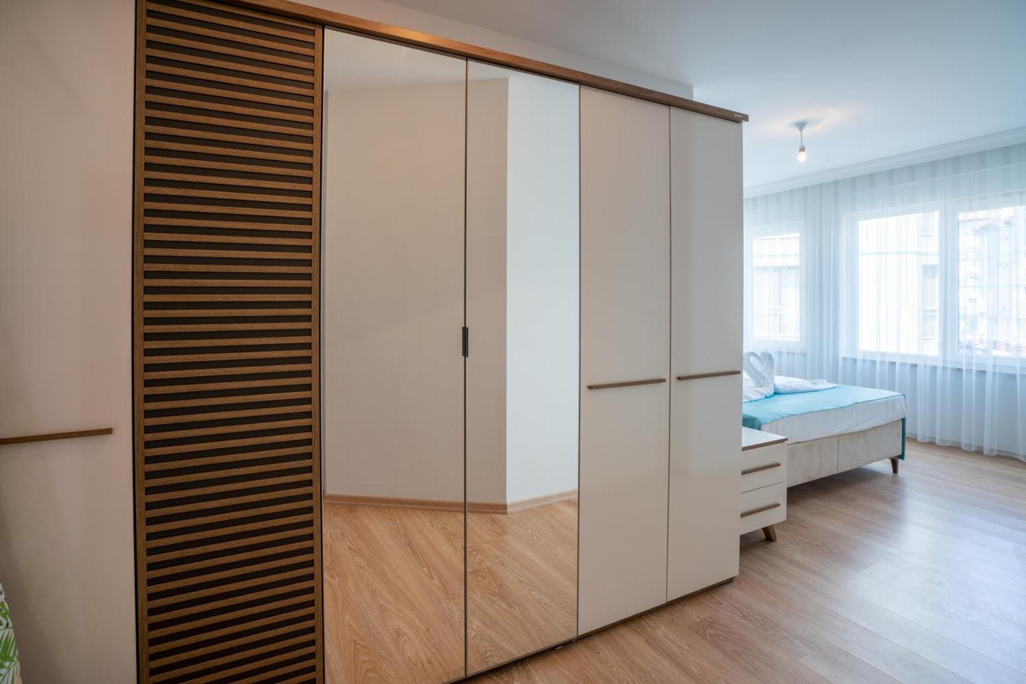 River Park Lara Apart Otel *