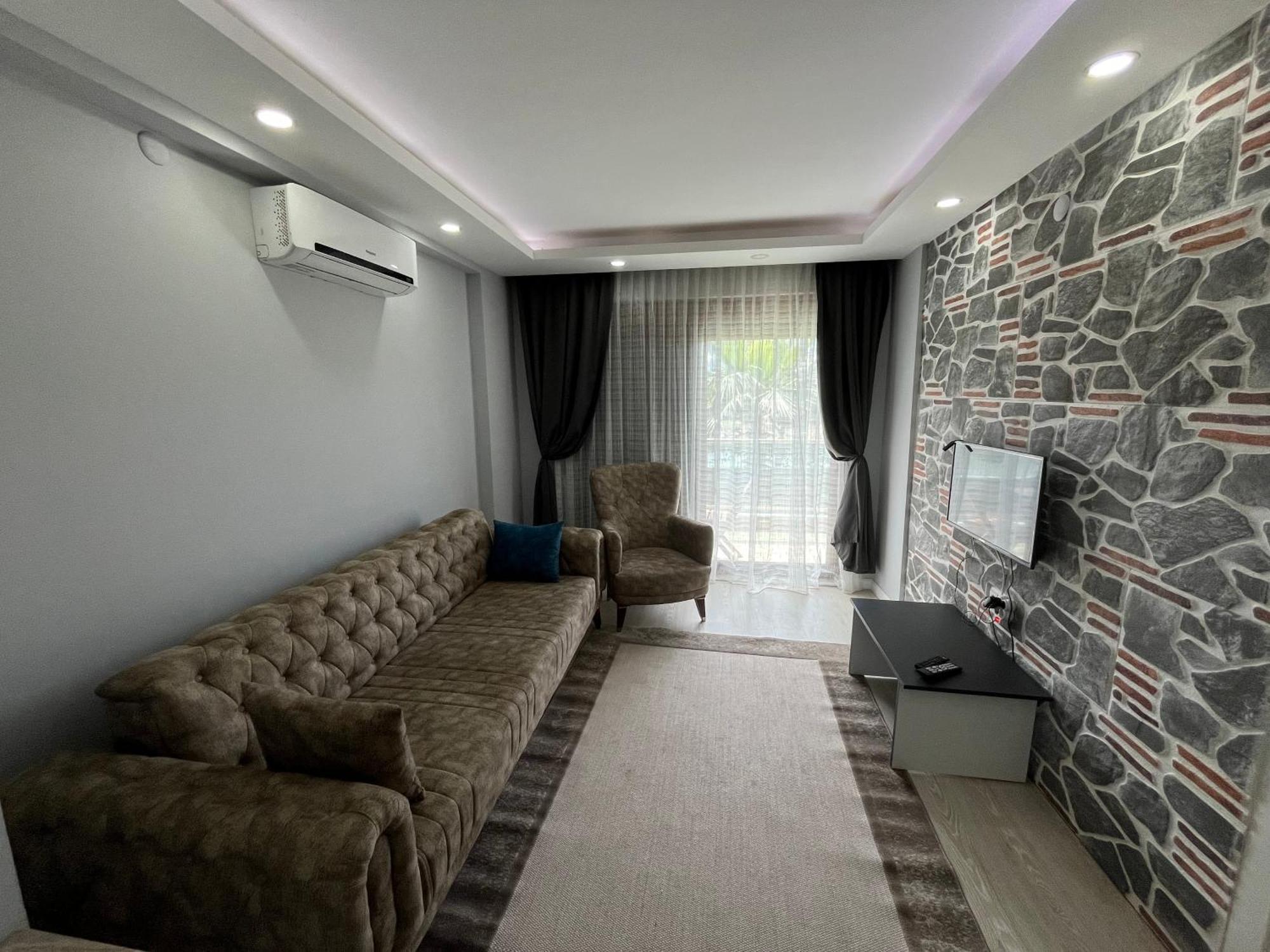 Gardenya Lara Hotel