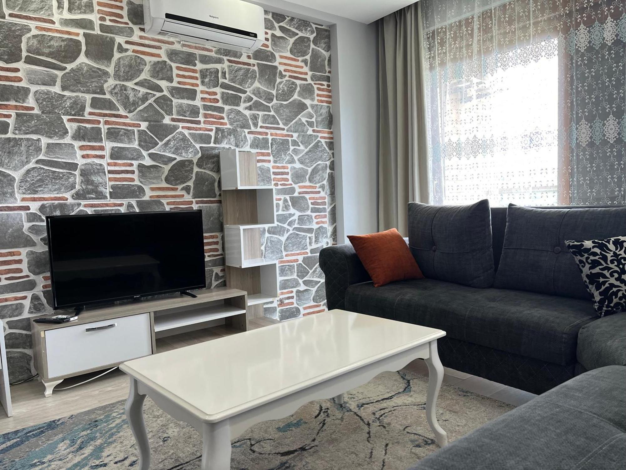 Gardenya Lara Hotel *