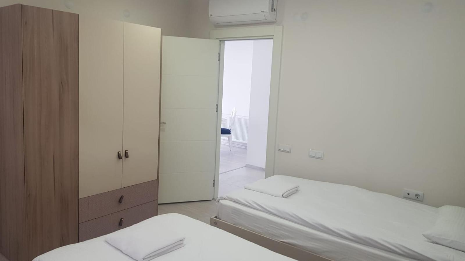 Apartment 6 Location, Close To Beaches And Anywhere *