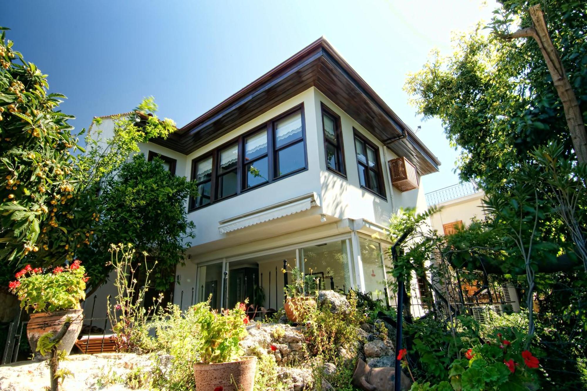Hotel Minyon 4*
