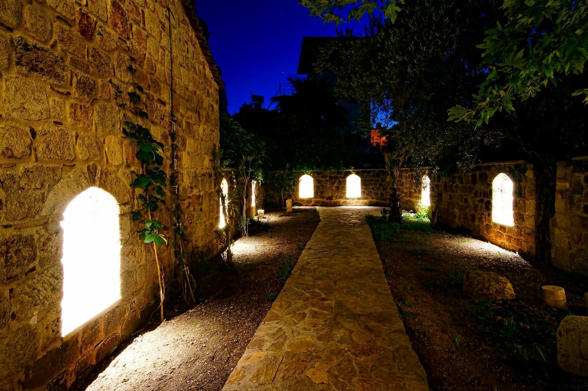 Hotel Minyon 4*