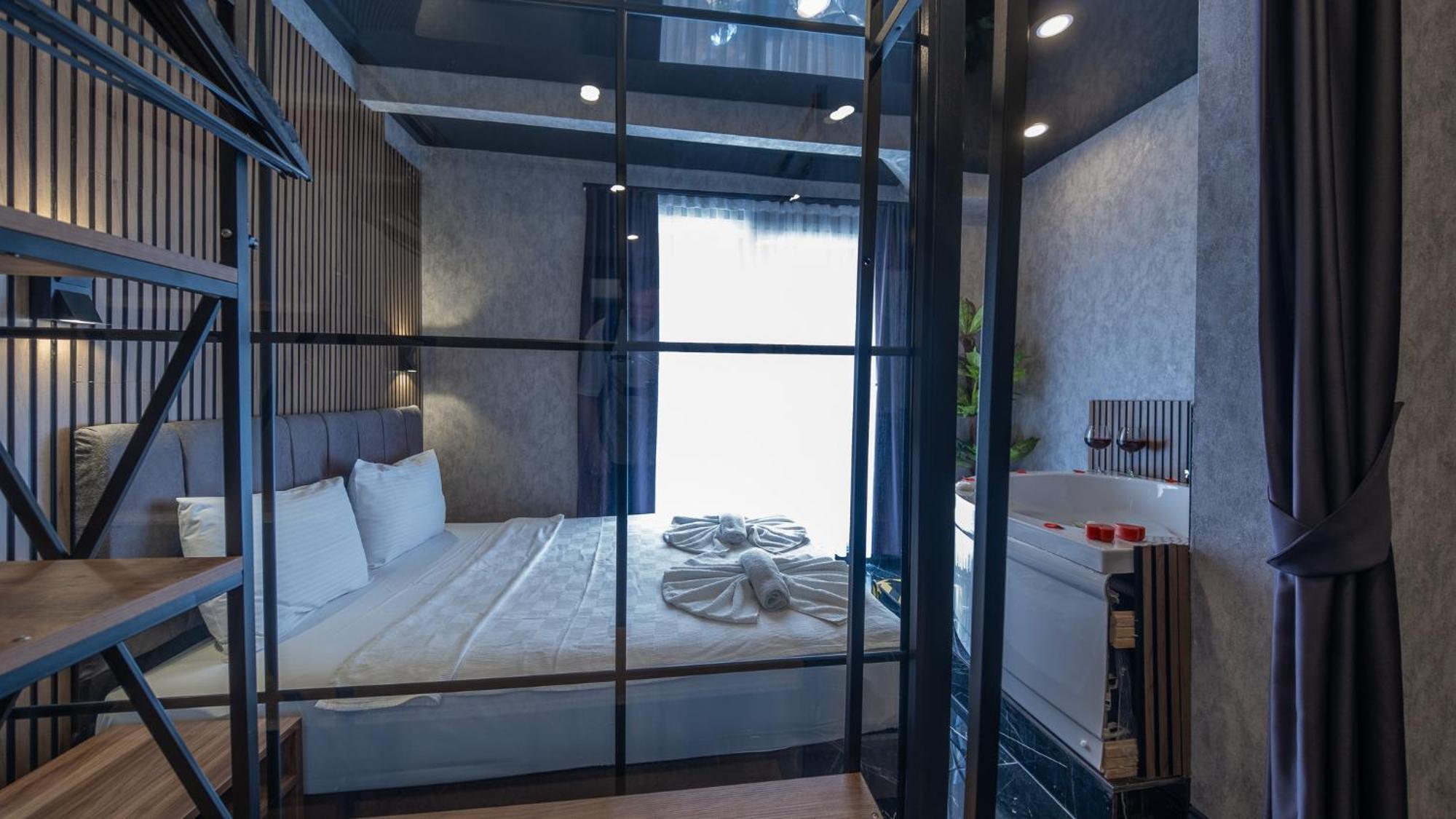 Mrt Lara Aparthotel
