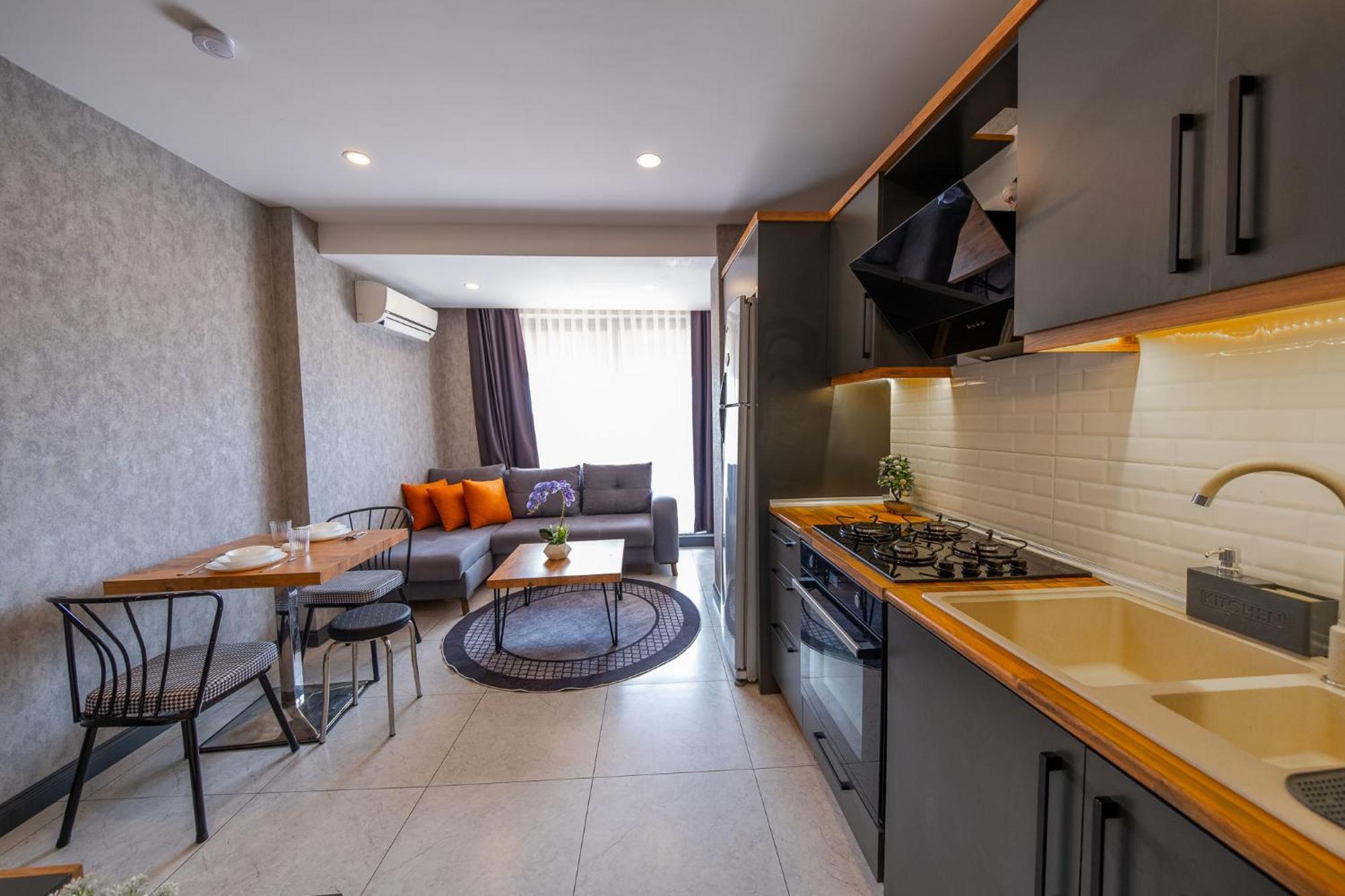 Mrt Lara Aparthotel