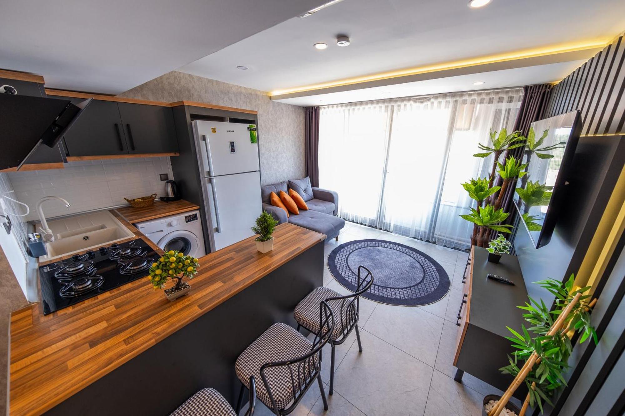 Mrt Lara Aparthotel
