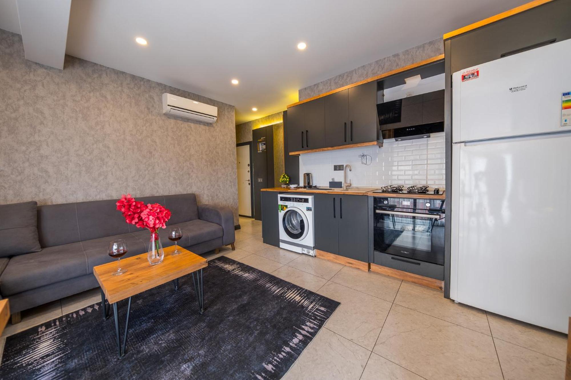 Mrt Lara Aparthotel Antalya