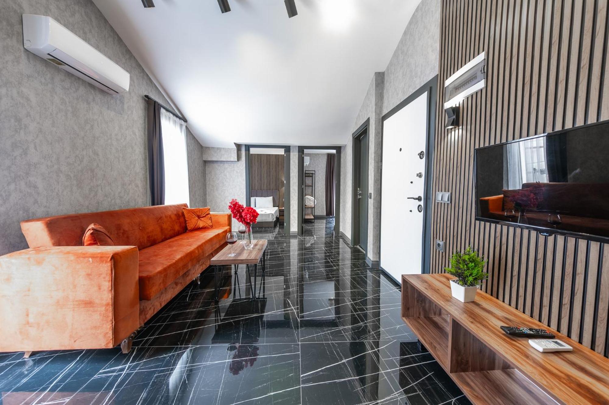 Mrt Lara Aparthotel Antalya