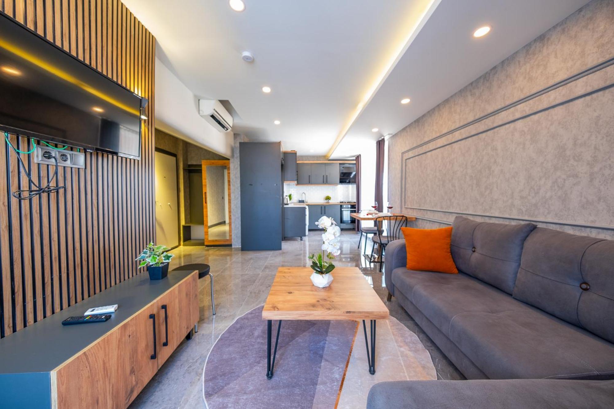 Mrt Lara Aparthotel Antalya
