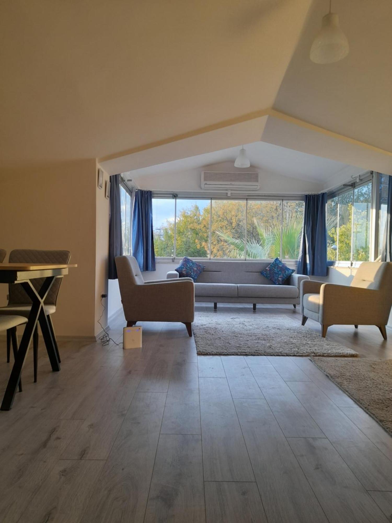 Apartment Close To The Sea In The Of *