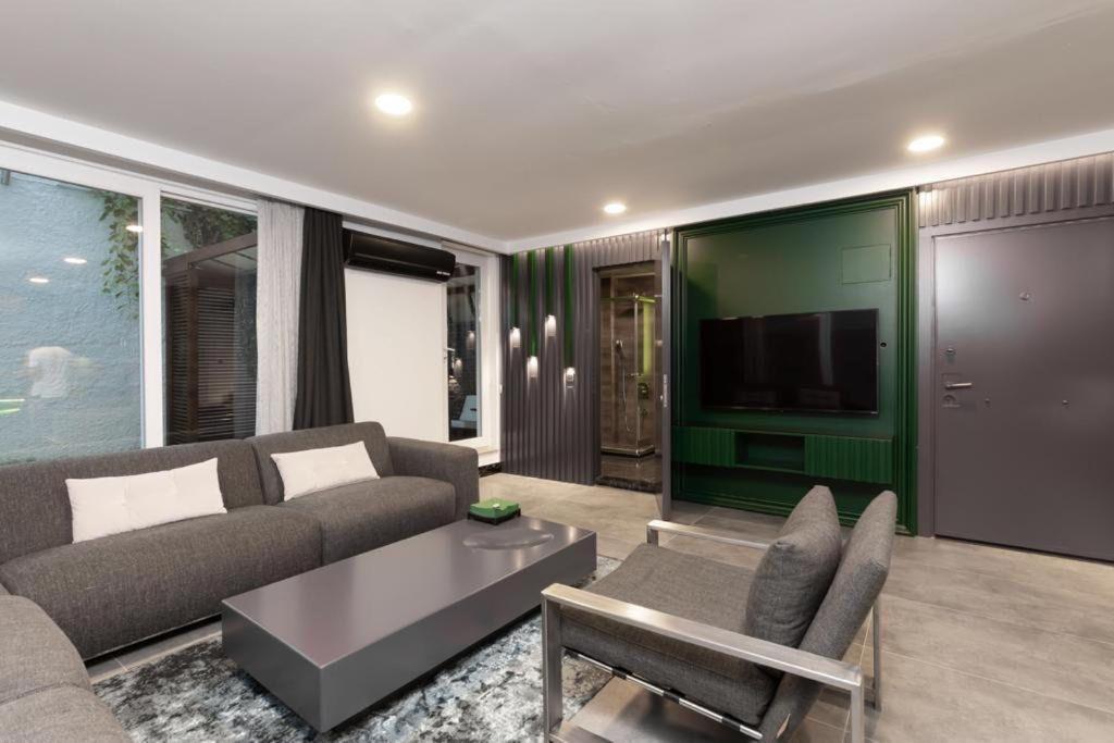 Denize 200m Sehir Merkezi Bahce Apartment *