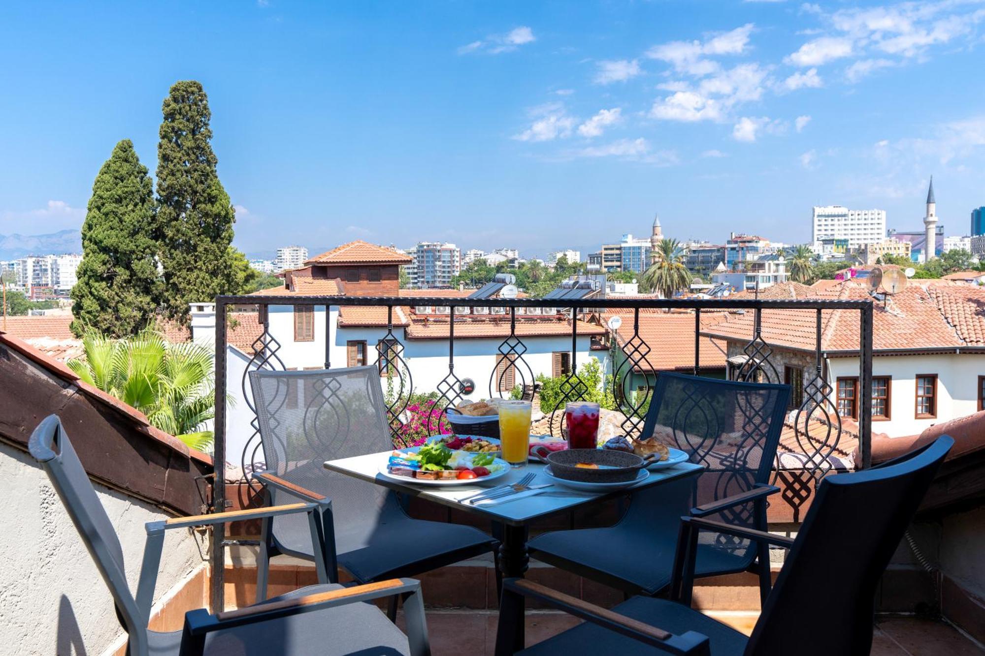 Otel Atelya Art 3*