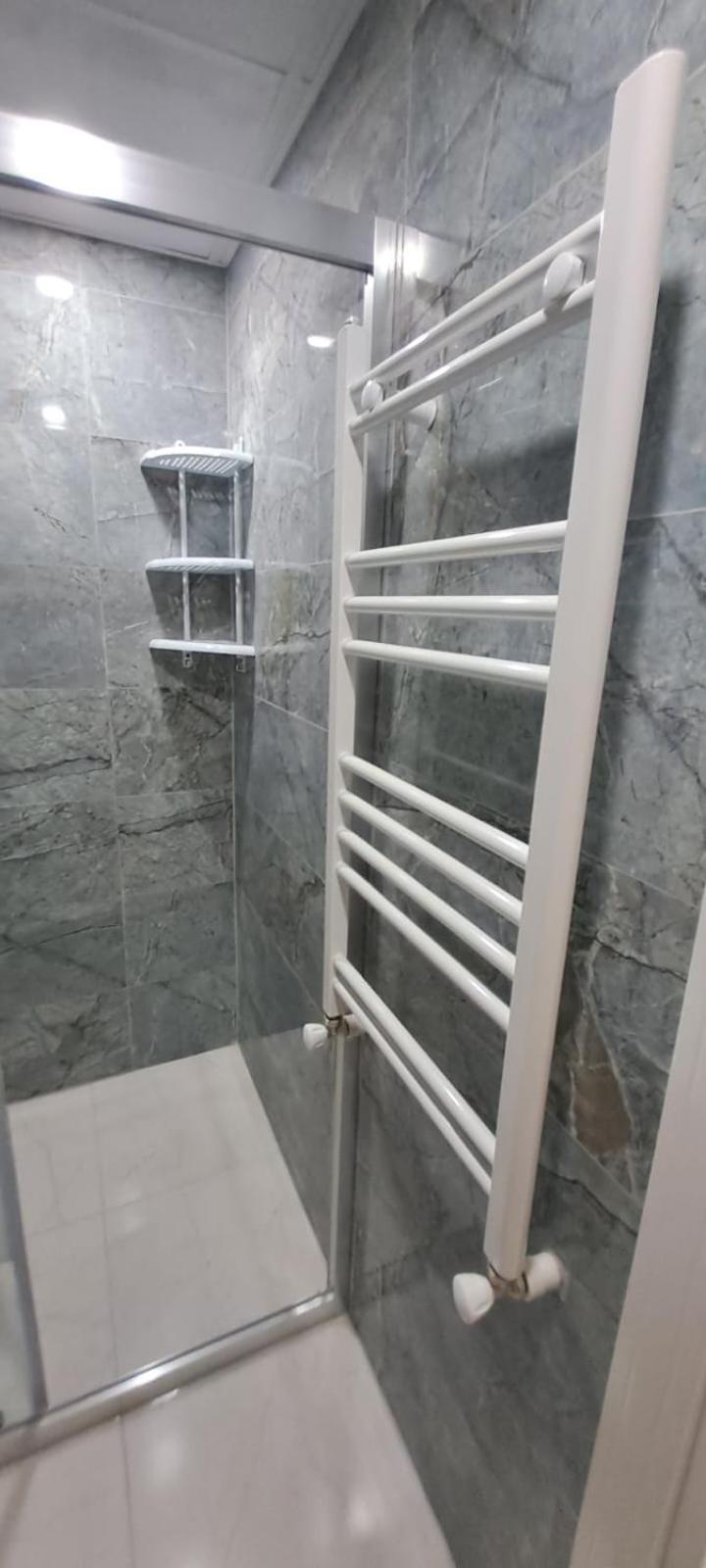 Eligible Furnished Flat In Konyaalti Apartment *