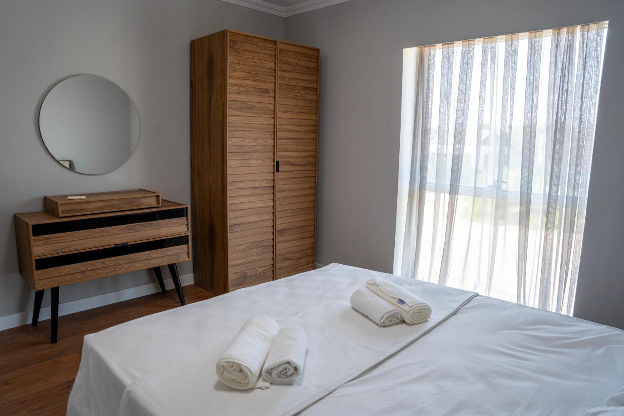 Apartment Lara Breeze Homes *