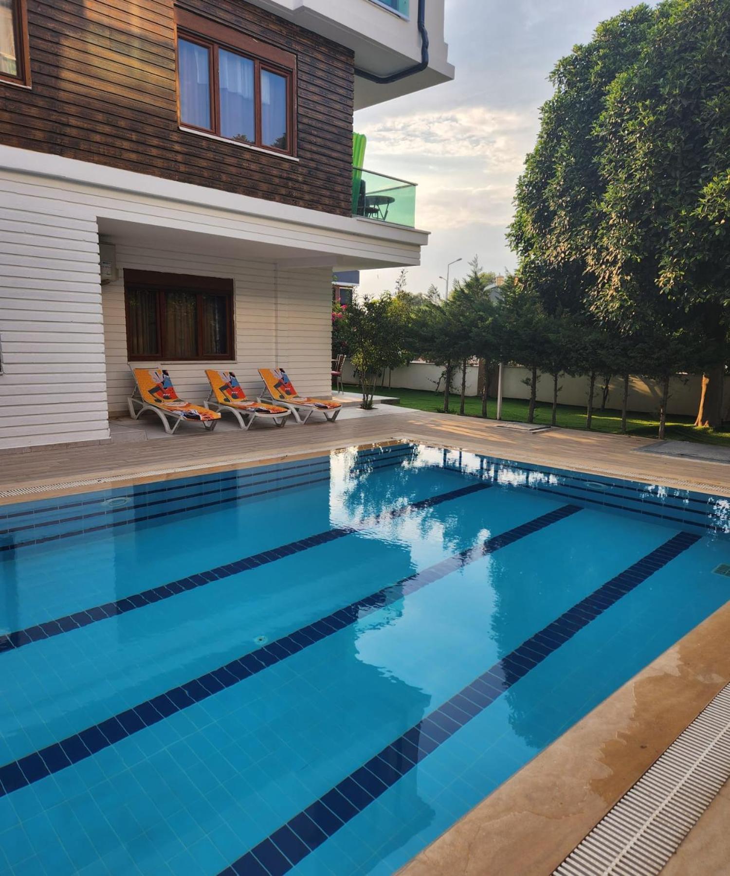 Apartment Lara Breeze Homes *