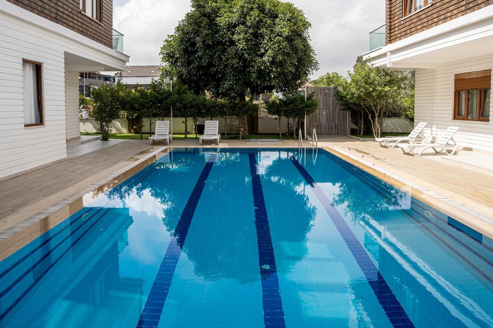 Lara Breeze Homes