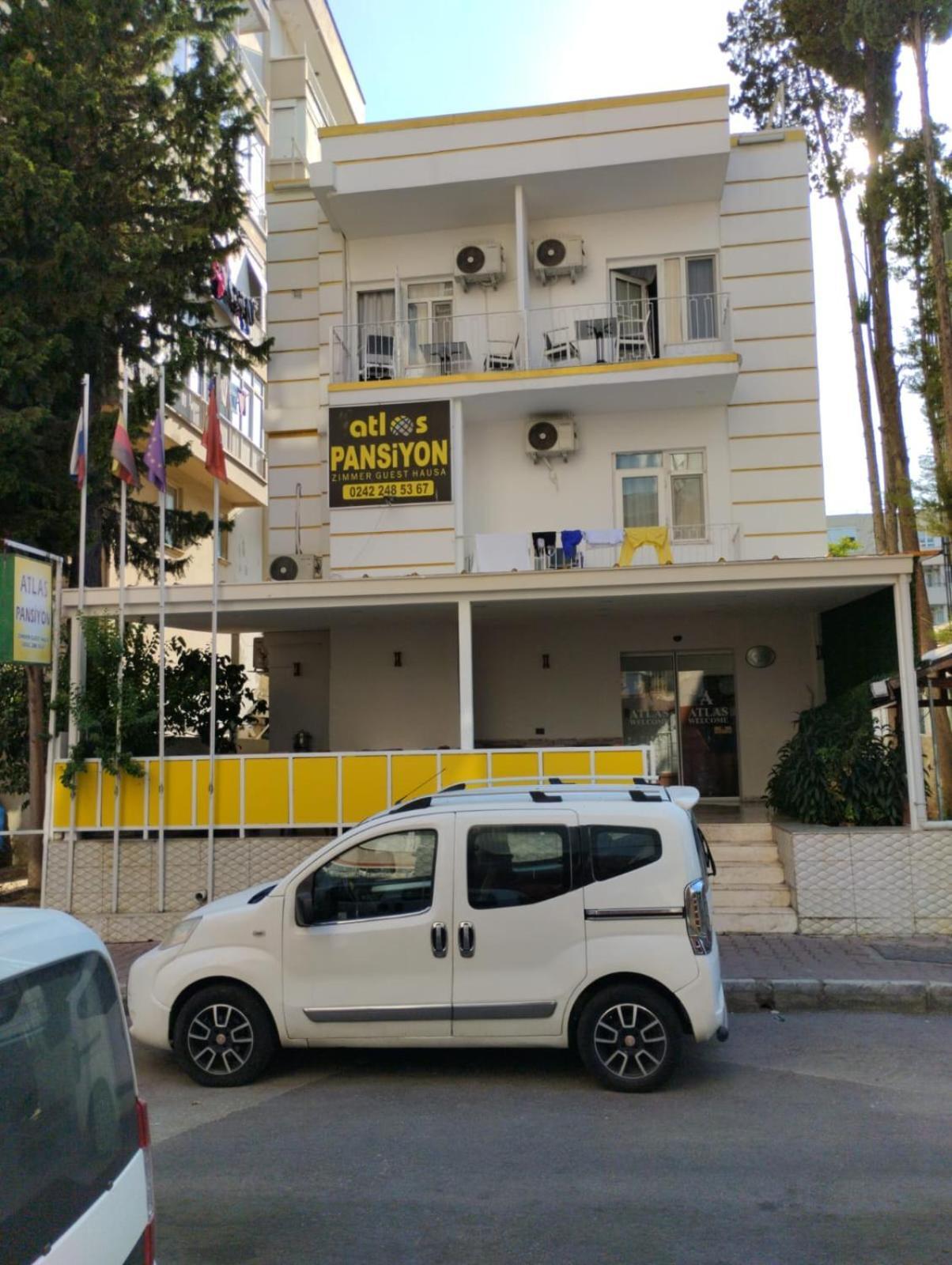 Atlas Hostel