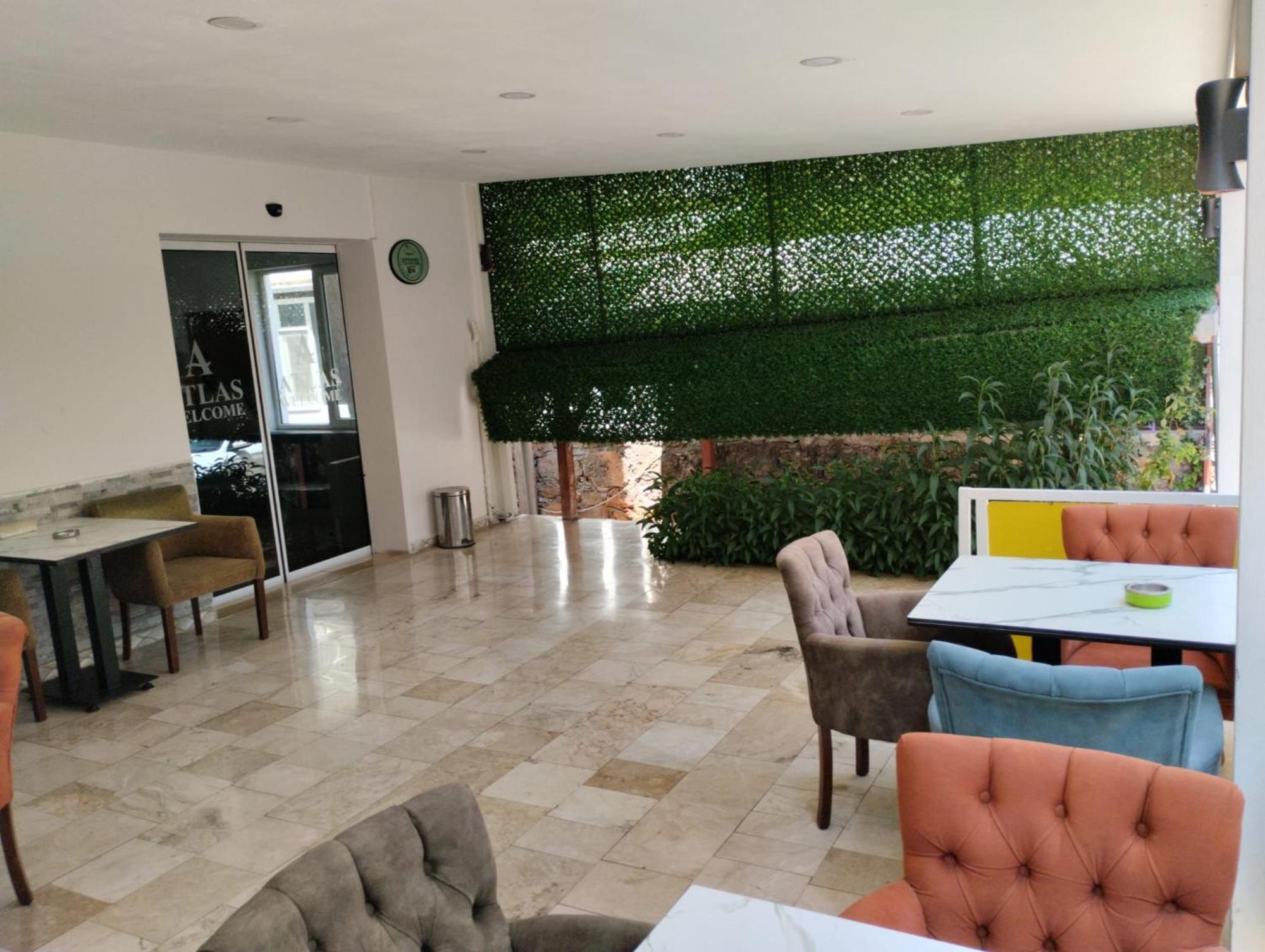 Atlas Hostel Antalya