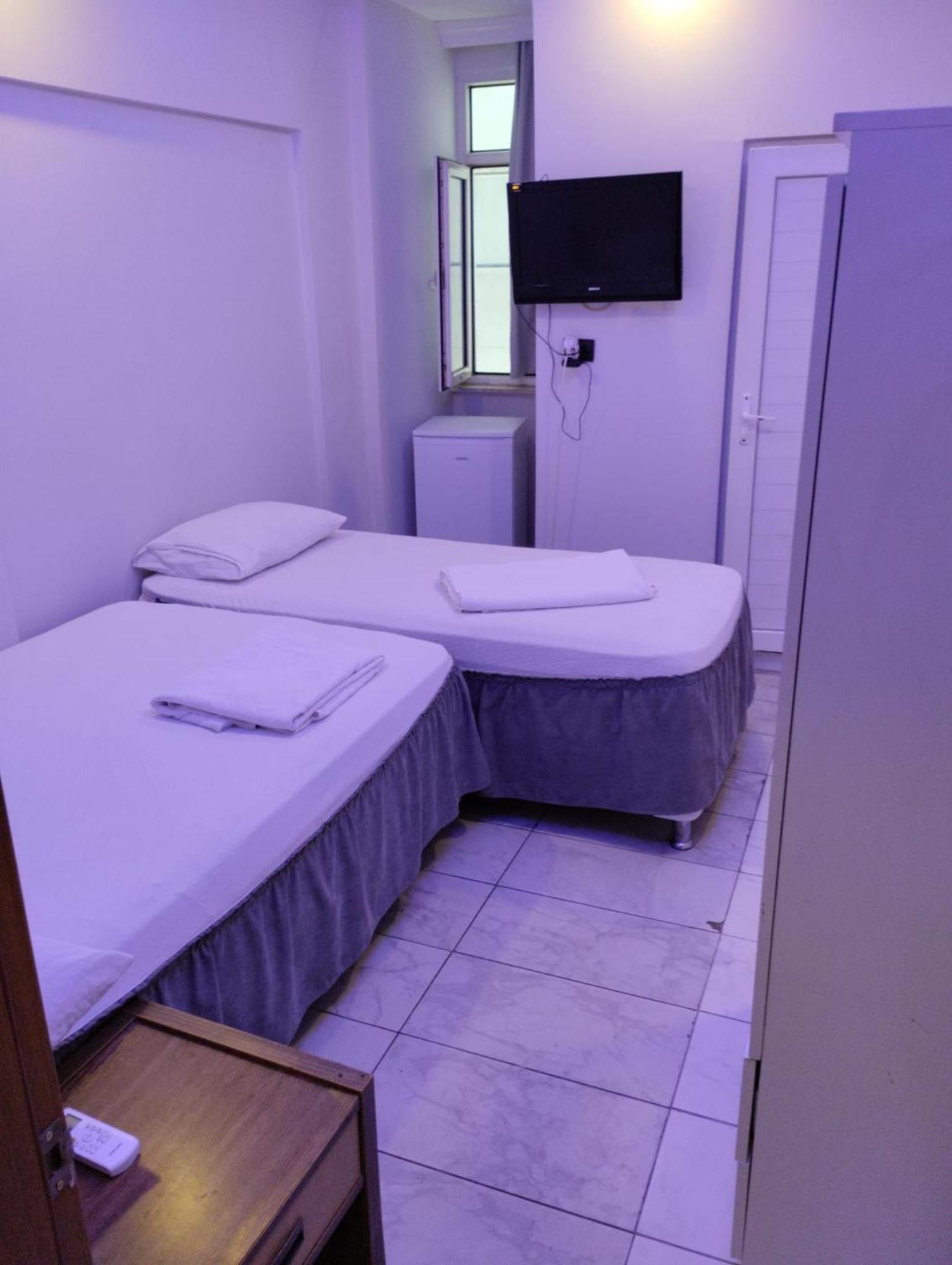 Atlas Hostel *