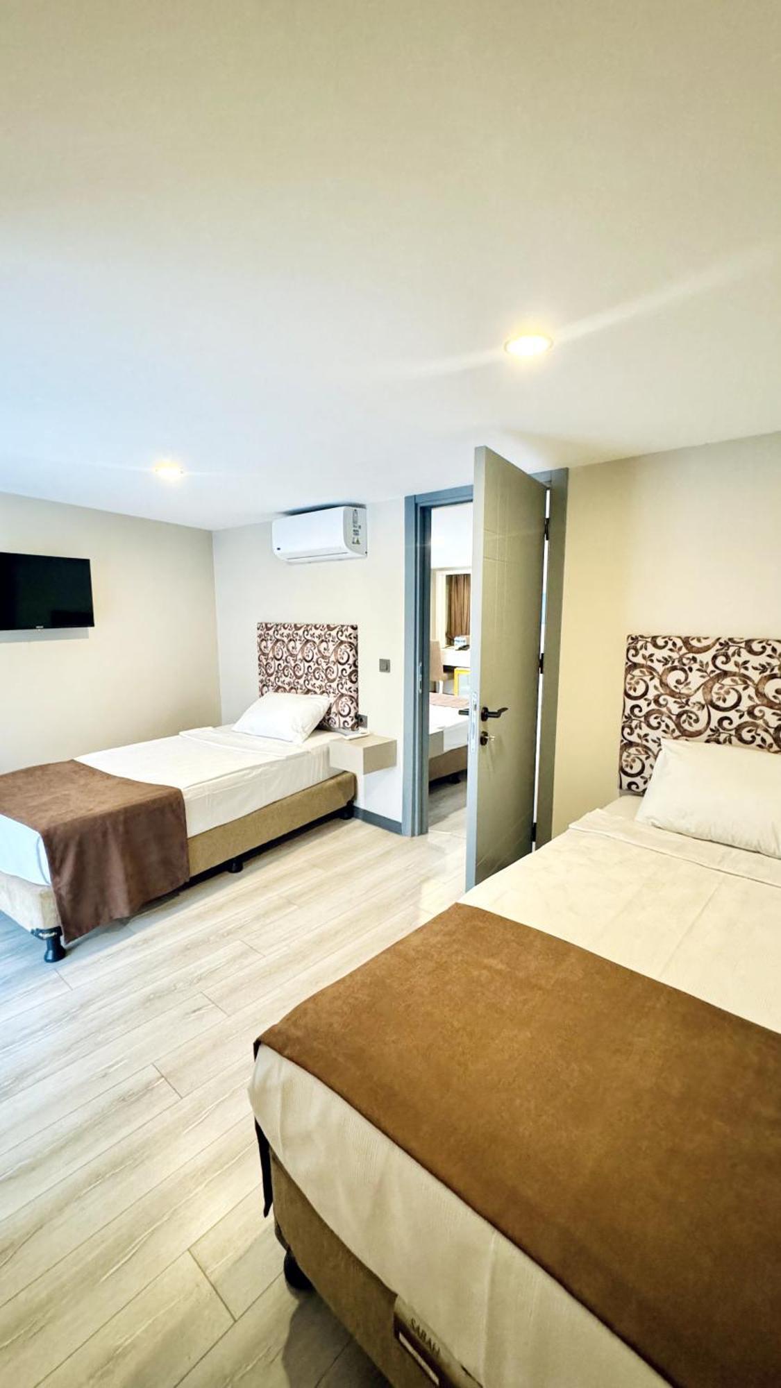 Otel Toprak *