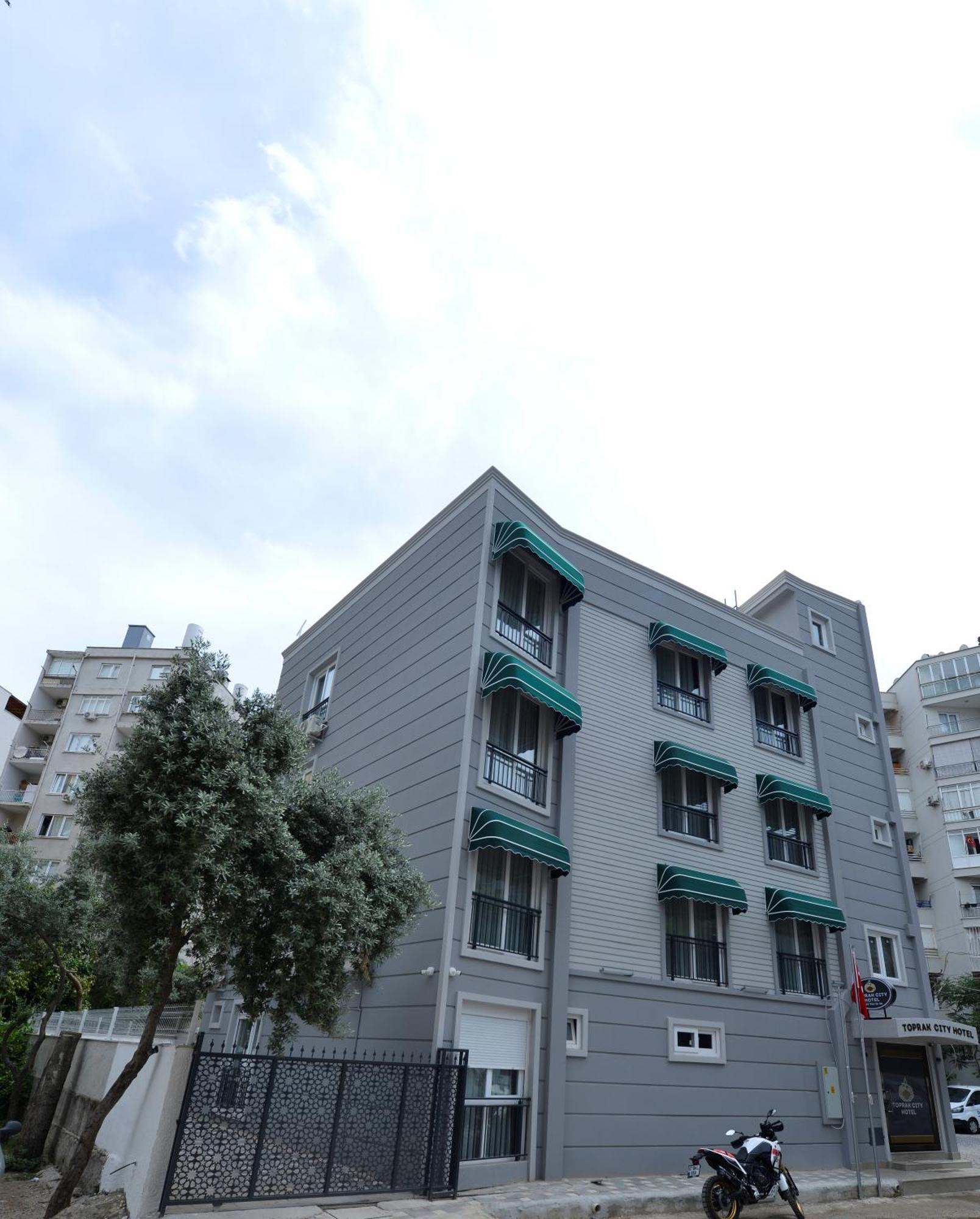 Toprak Otel Antalya