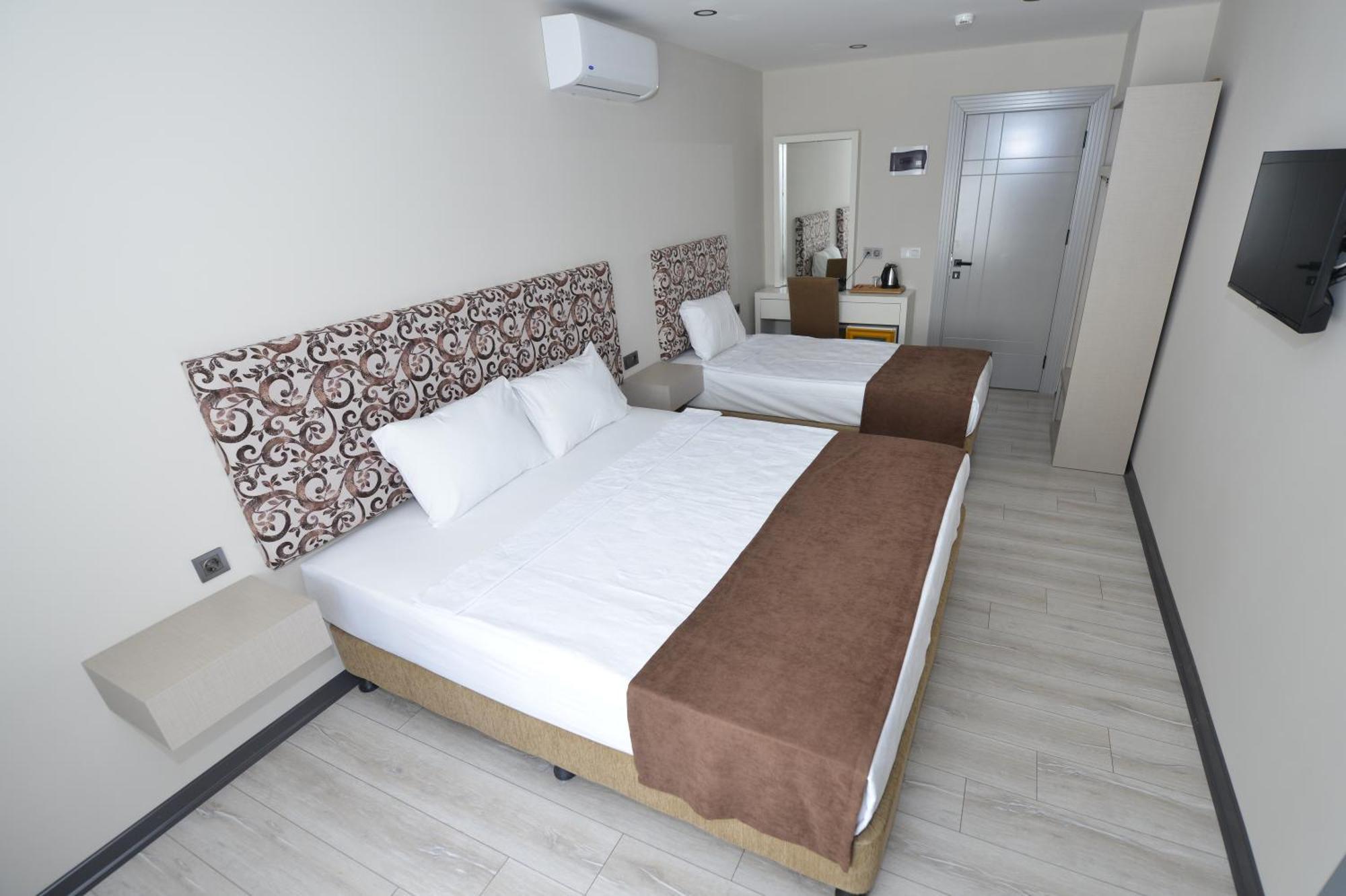 Toprak Otel